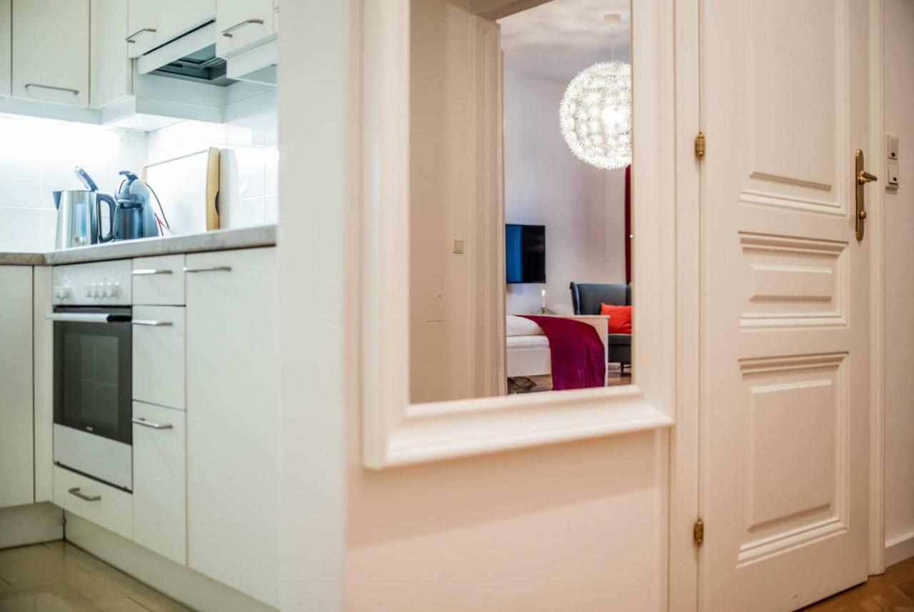 Leuhusen Orange Apartment Vienna Wina Bagian luar foto