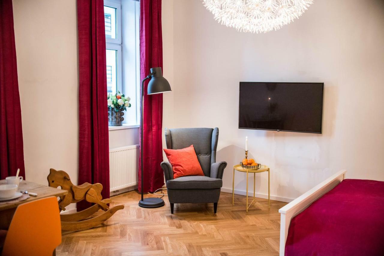 Leuhusen Orange Apartment Vienna Wina Bagian luar foto