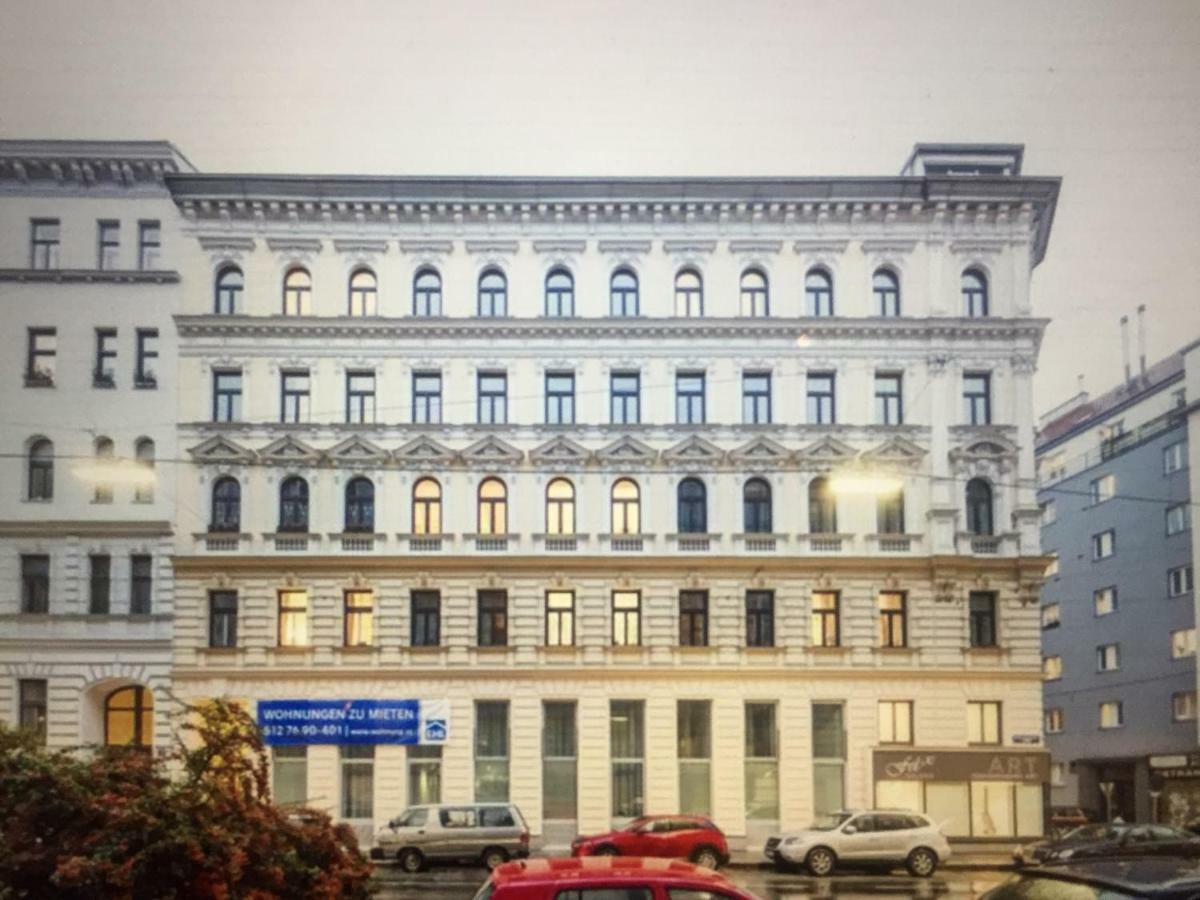 Leuhusen Orange Apartment Vienna Wina Bagian luar foto